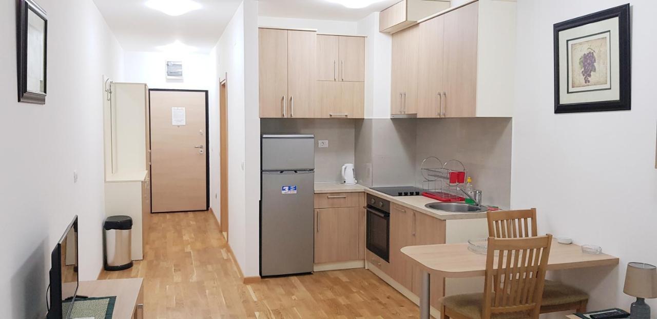 Olimp Lux Ii Pensionat Budva