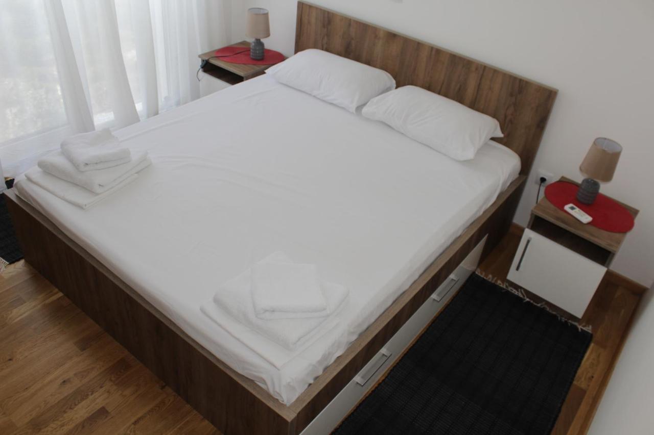 Olimp Lux Ii * Budva